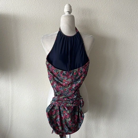 Hermosa - Genevieve High Halter Neck Sash Tie One-Piece Swimsuit - Picture 6 of 8